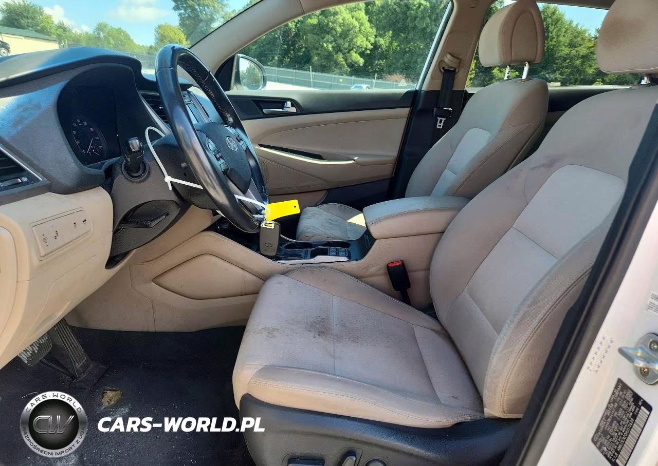2017 Hyundai Tucson Value VIN:KM8J3CA20HU573638 - 7