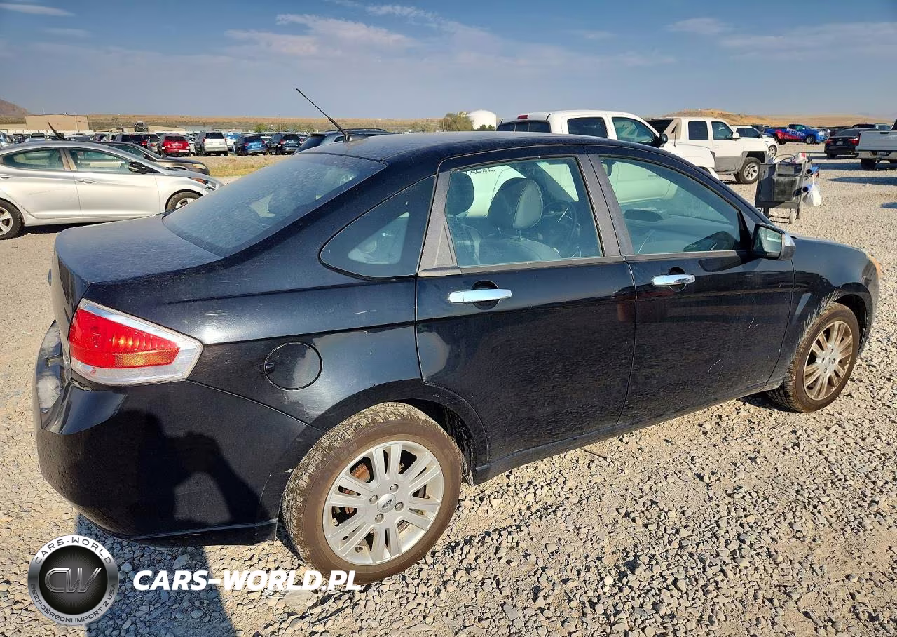 2011 Ford Focus Sel VIN:1FAHP3HN9BW107084 - 3