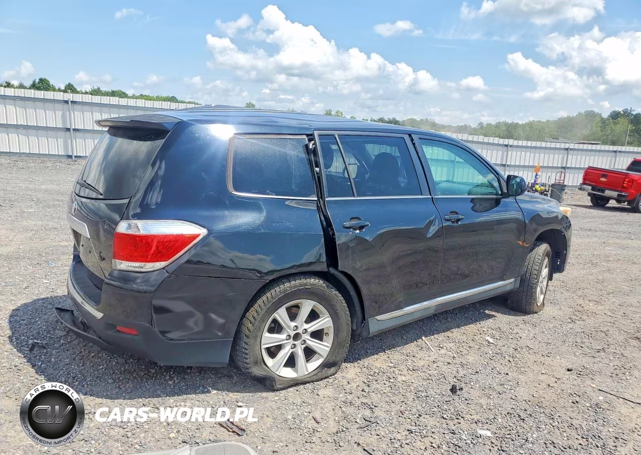 2013 Toyota Highlander Base VIN:5TDZA3EH4DS043358 - 3