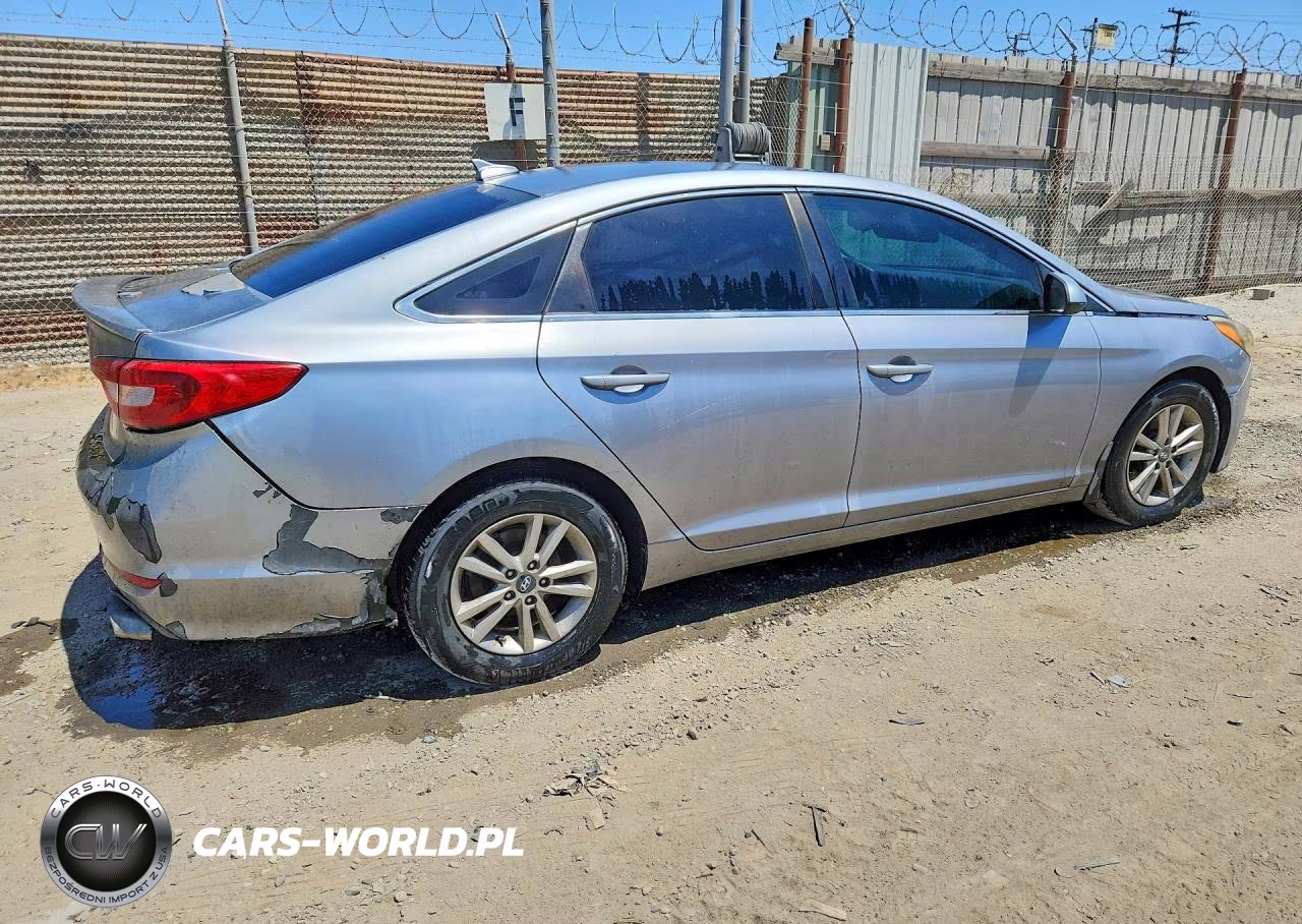 2016 Hyundai Sonata Se VIN:5NPE24AF1GH402746 - 3