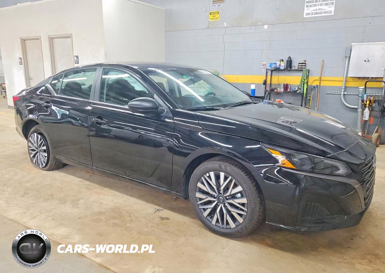 2026 Nissan Altima Sv VIN:1N4BL4DV1TN330093 - 4