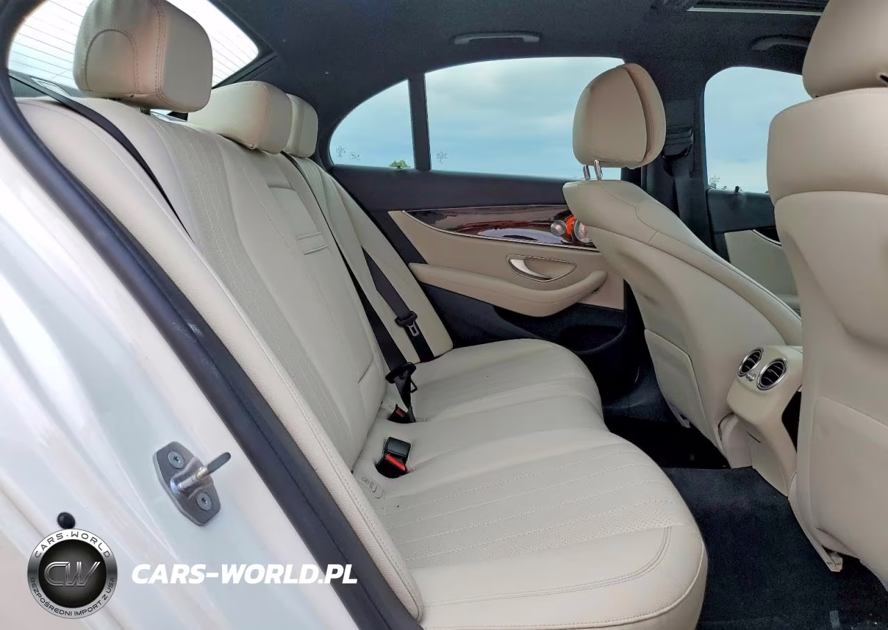 2017 Mercedes-Benz E 300 4Matic VIN:WDDZF4KB4HA023403 - 10