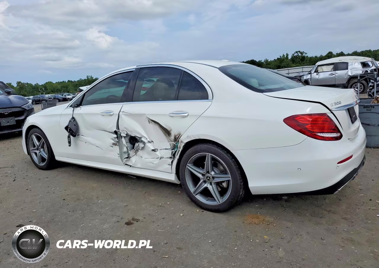 2017 Mercedes-Benz E 300 4Matic VIN:WDDZF4KB4HA023403 - 2