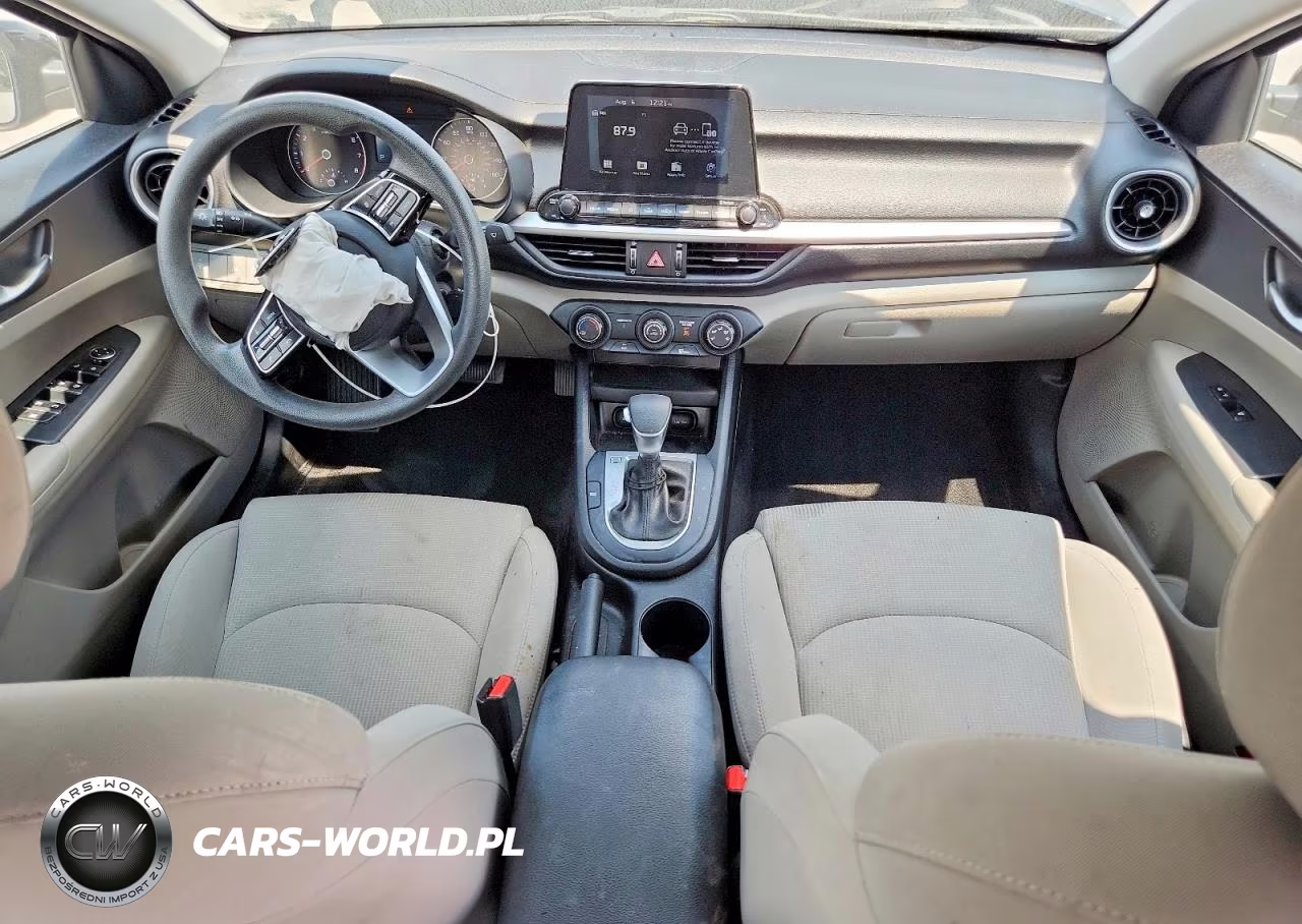 2021 Kia Forte Lxs VIN:3KPF24AD8ME301402 - 8