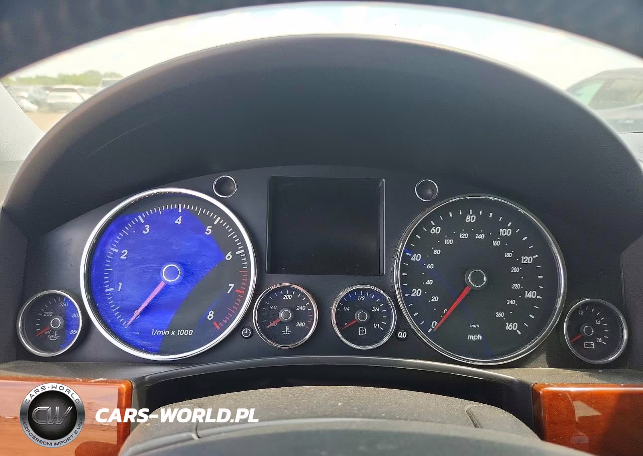 2005 Volkswagen Touareg 4.2 VIN:WVGMM77L75D001706 - 9