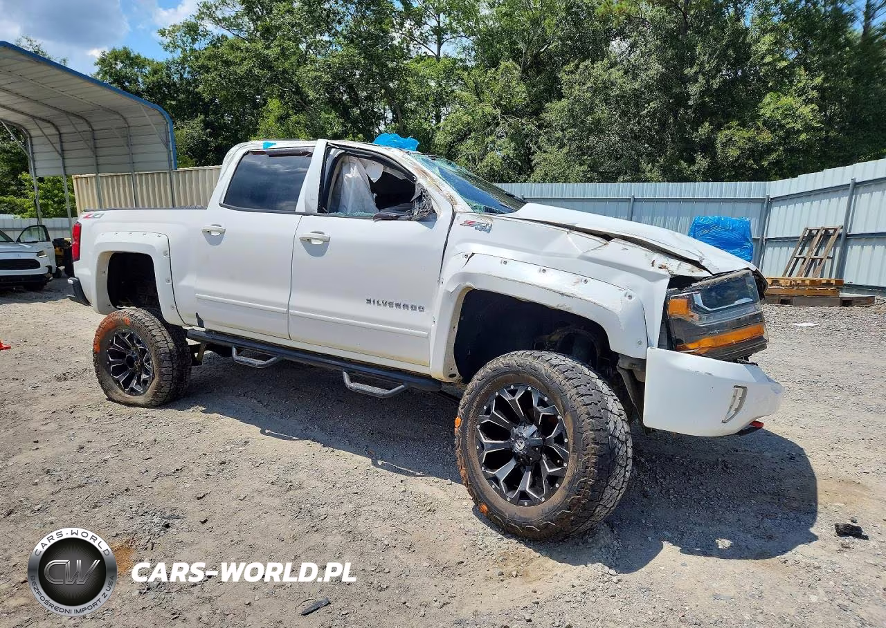 2018 Chevrolet Silverado K1500 Lt VIN:3GCUKREC3JG308232 - 4