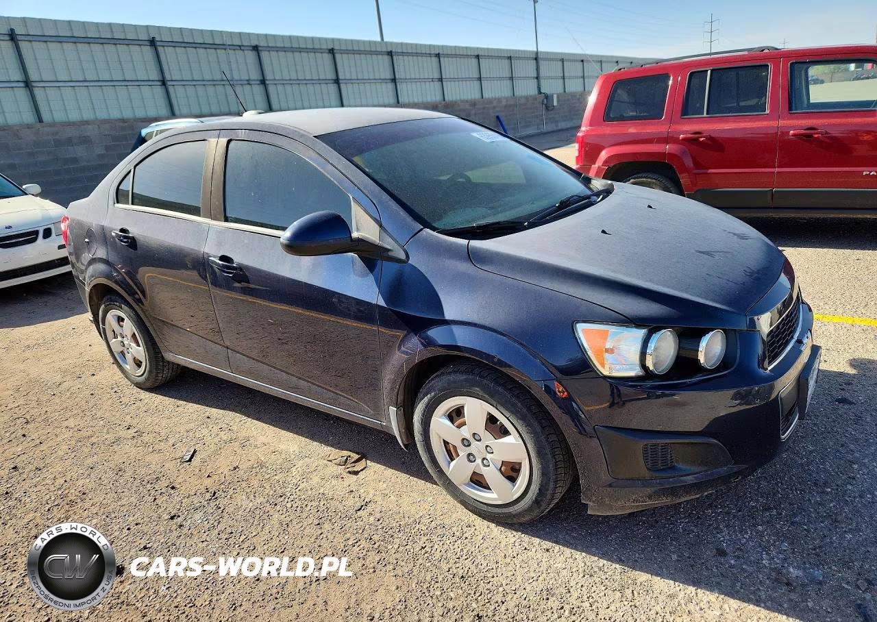 2016 Chevrolet Sonic Ls VIN:1G1JA5SH9G4124345 - 4