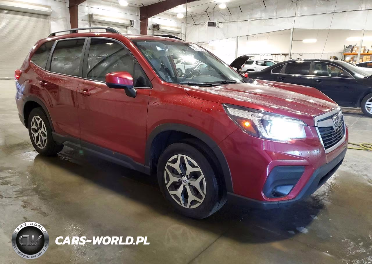 2020 Subaru Forester Premium VIN:JF2SKAJC2LH553645 - 4
