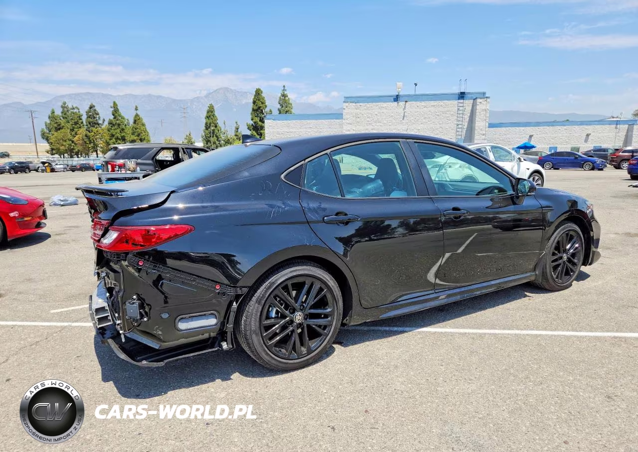 2026 Toyota Camry Se VIN:4T1DAACK0TU749505 - 3