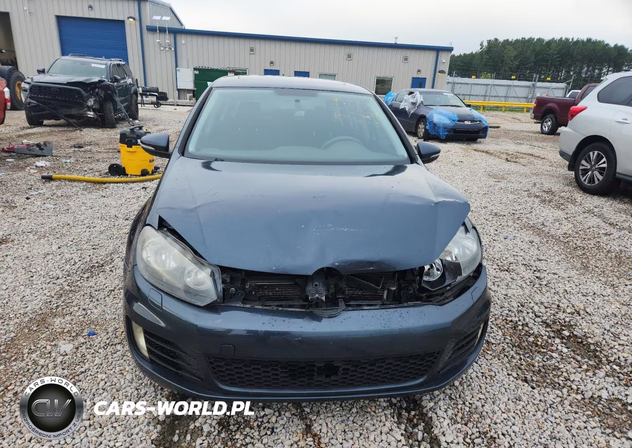 2011 Volkswagen Golf VIN:WVWNM7AJ3BW204768 - 5