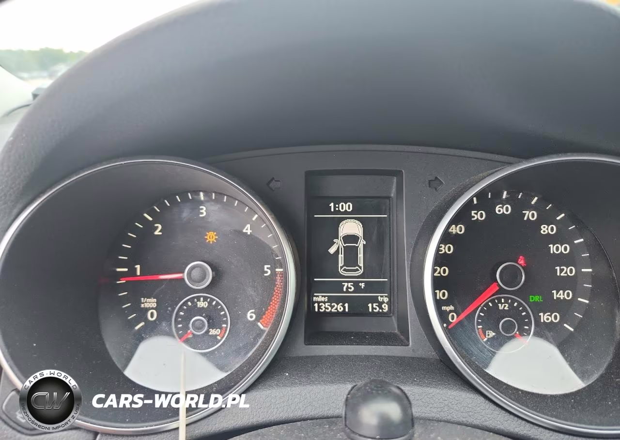 2011 Volkswagen Golf VIN:WVWNM7AJ3BW204768 - 9