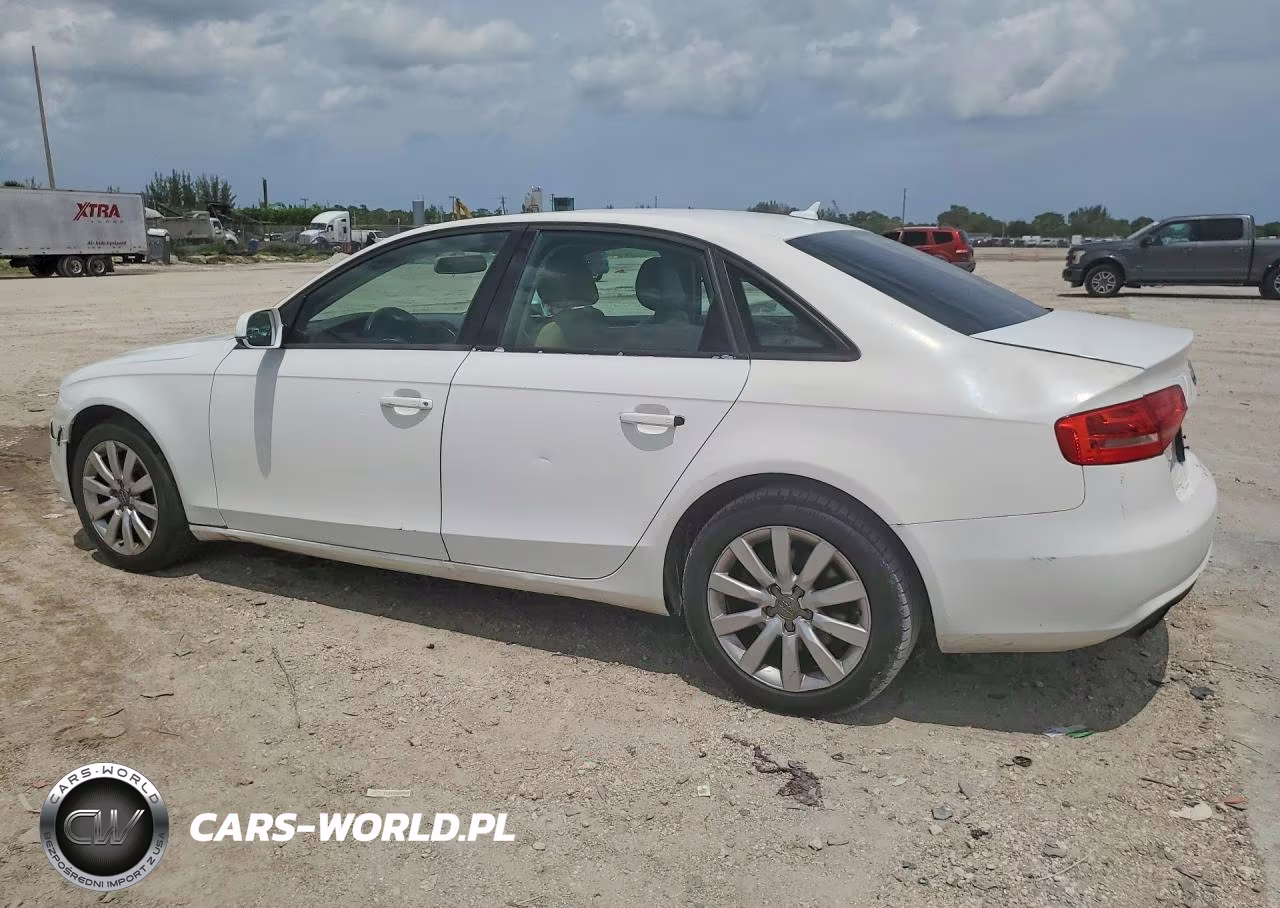 2013 Audi A4 Premium VIN:WAUBFAFL9DN022647 - 2
