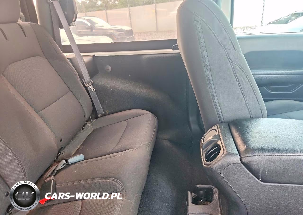 2022 Jeep Wrangler Sport VIN:1C4GJXAN7NW251729 - 11