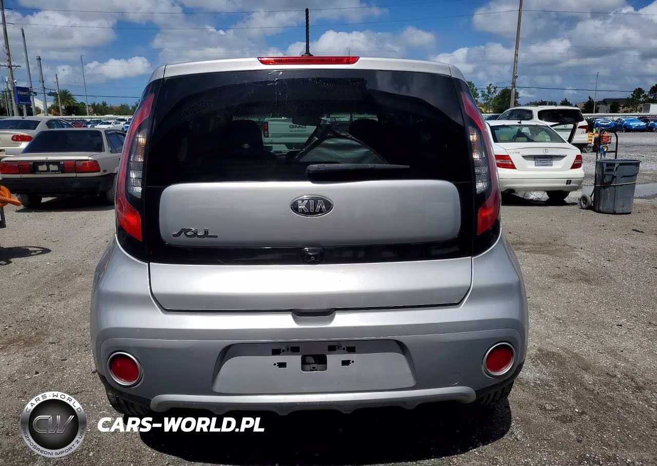 2017 Kia Soul VIN:KNDJN2A24H7425144 - 6