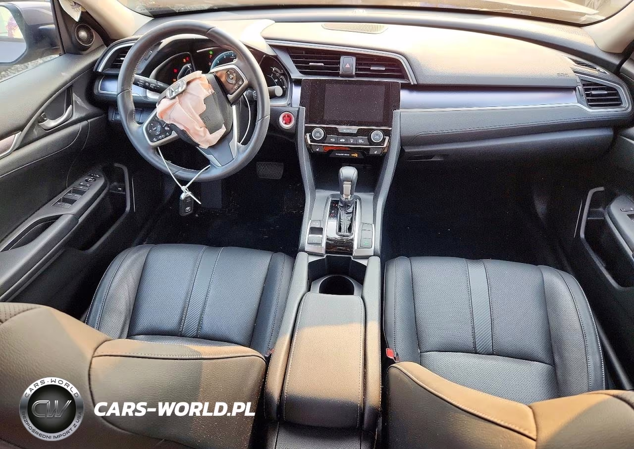 2018 Honda Civic Touring VIN:2HGFC1F98JH644535 - 8