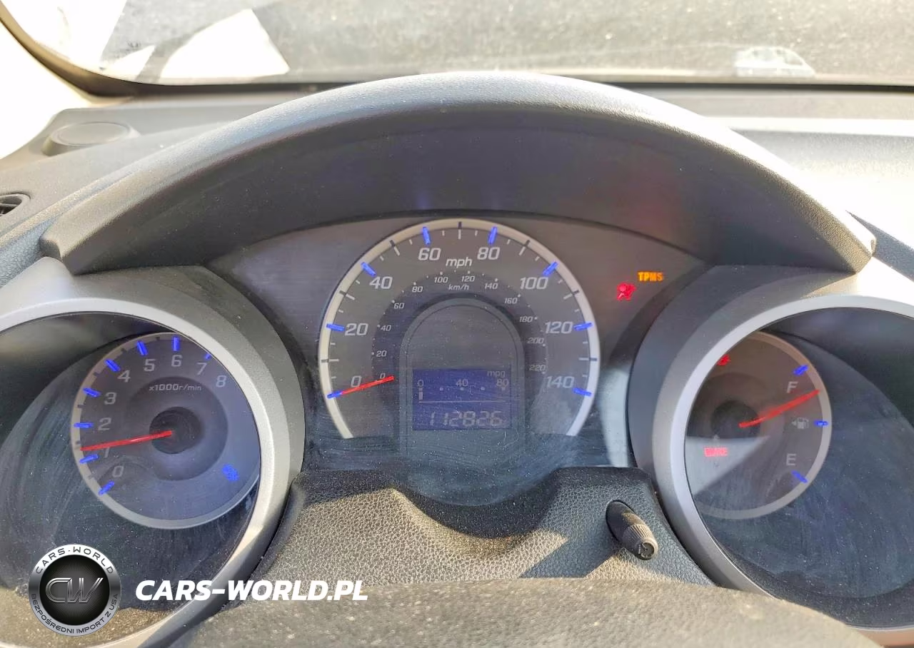 2013 Honda Fit VIN:JHMGE8H38DC050399 - 9