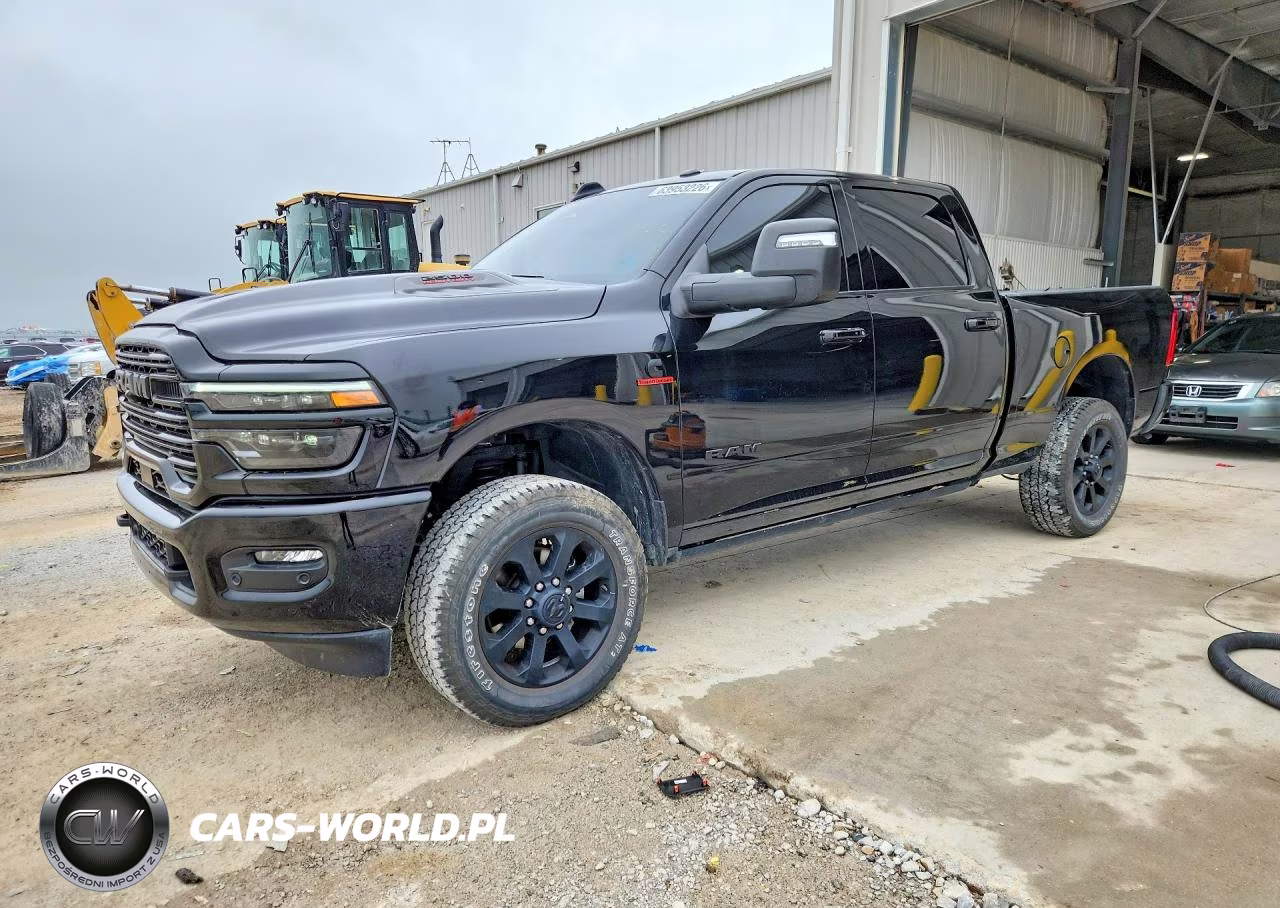 2025 Ram 2500 Laramie VIN:3C6UR5FL0SG556742 - 1