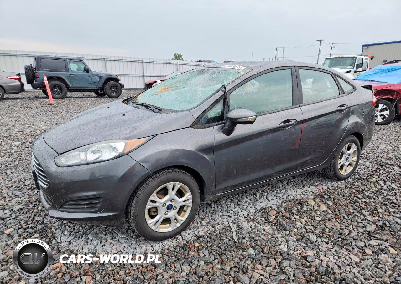 2016 Ford Fiesta Se – zdjęcie 1 z 12