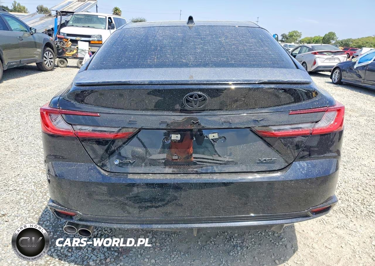2026 Toyota Camry Xse VIN:4T1DAACK9TU774662 - 6