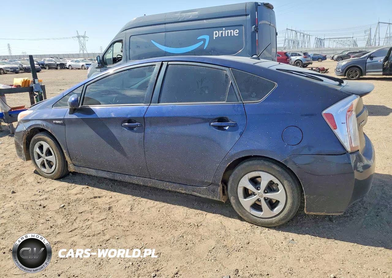 2012 Toyota Prius Four VIN:JTDKN3DU3C1547366 - 2