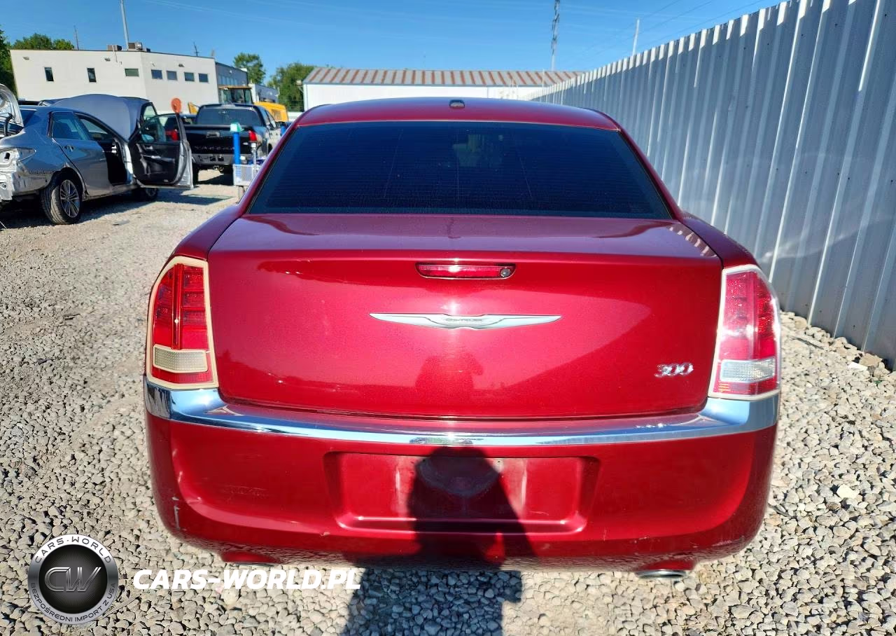 2013 Chrysler 300 VIN:2C3CCAAG2DH569301 - 6