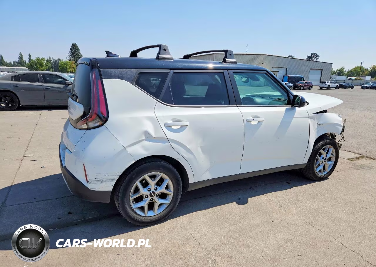 2023 Kia Soul S VIN:KNDJ23AU1P7190376 - 3