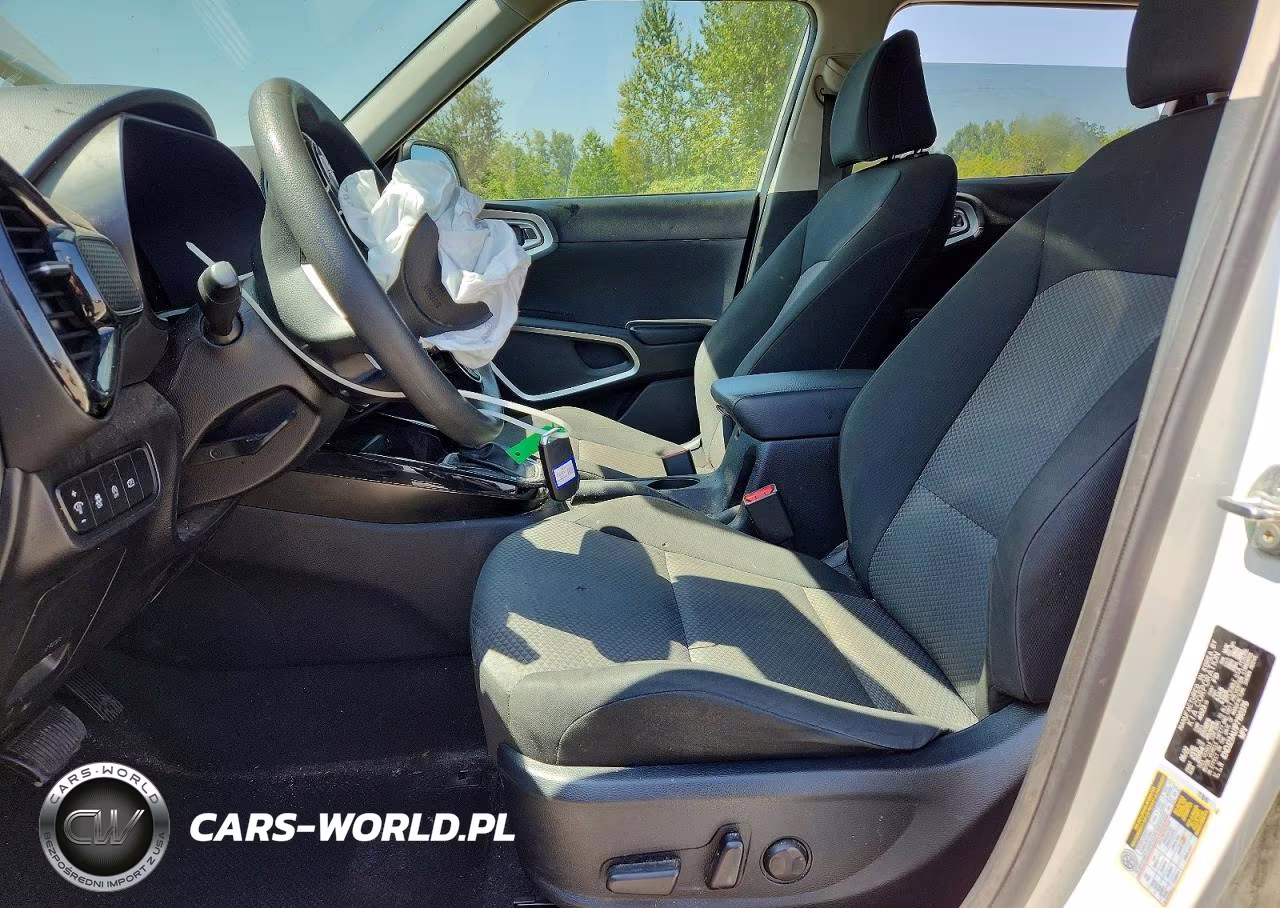 2023 Kia Soul S VIN:KNDJ23AU1P7190376 - 7