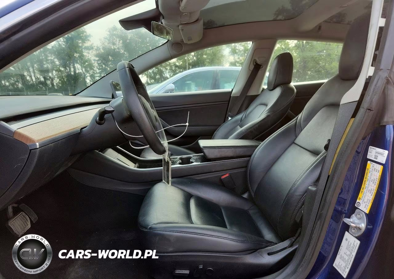 2020 Tesla Model 3 VIN:5YJ3E1EB0LF735162 - 7
