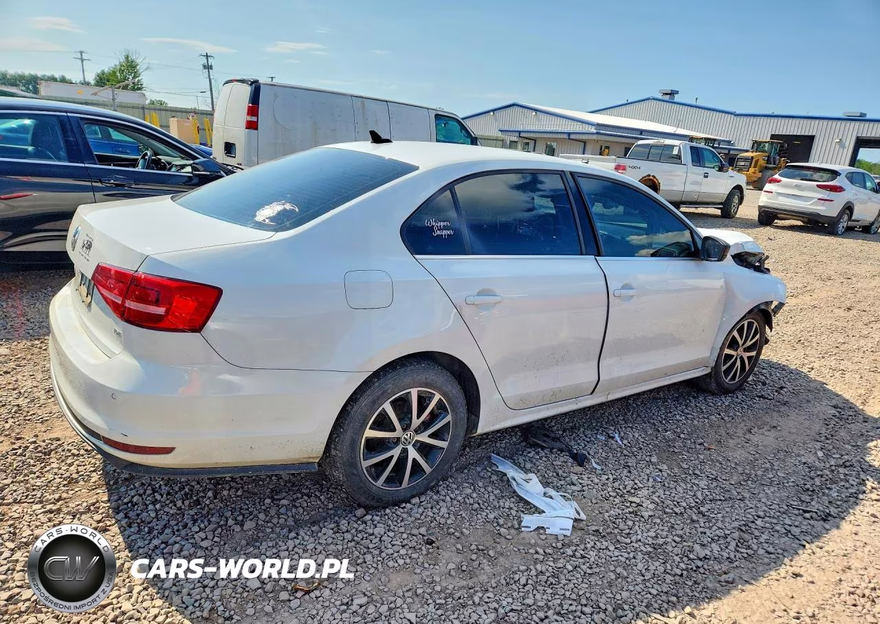 2015 Volkswagen Jetta Tdi VIN:3VWLA7AJ7FM332238 - 3