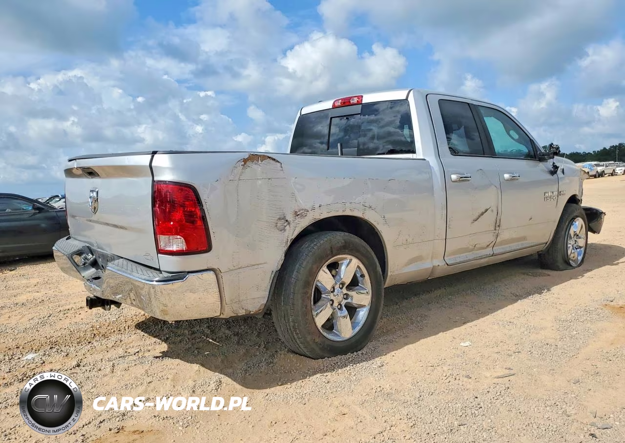 2015 Ram 1500 Slt VIN:1C6RR6GT5FS691840 - 3