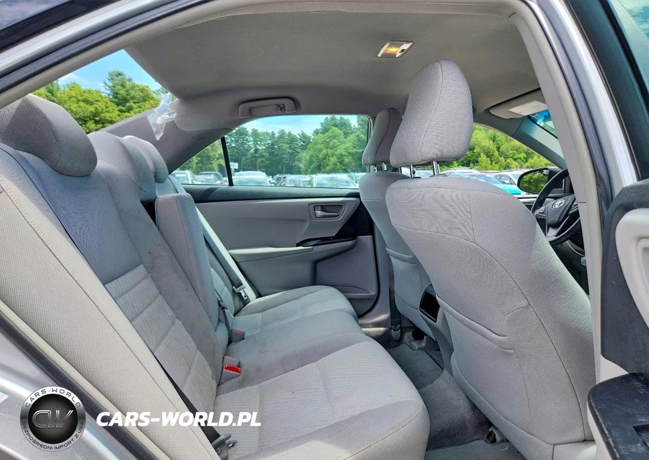 2017 Toyota Camry Le VIN:4T1BF1FK2HU678545 - 10