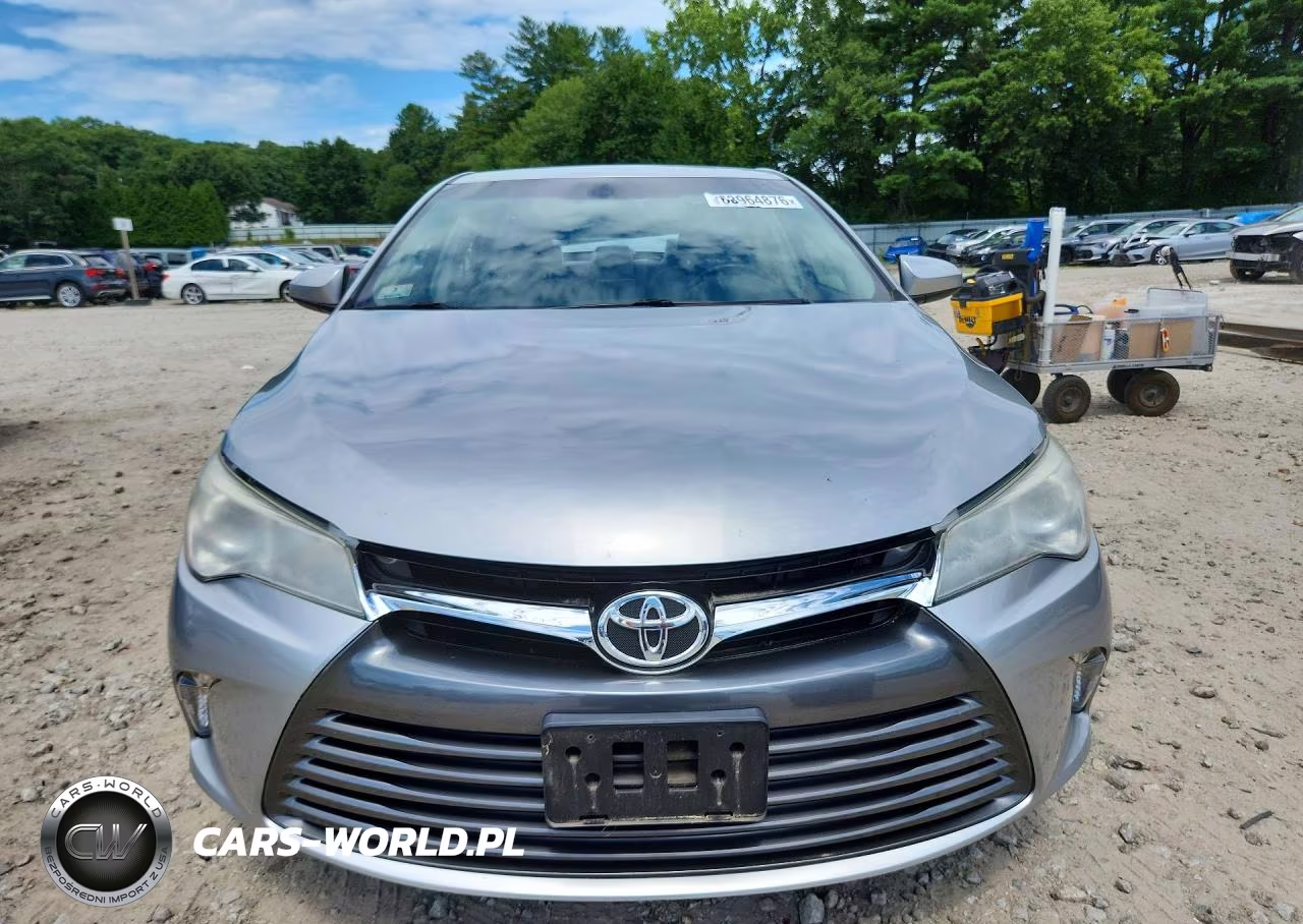 2017 Toyota Camry Le VIN:4T1BF1FK2HU678545 - 5