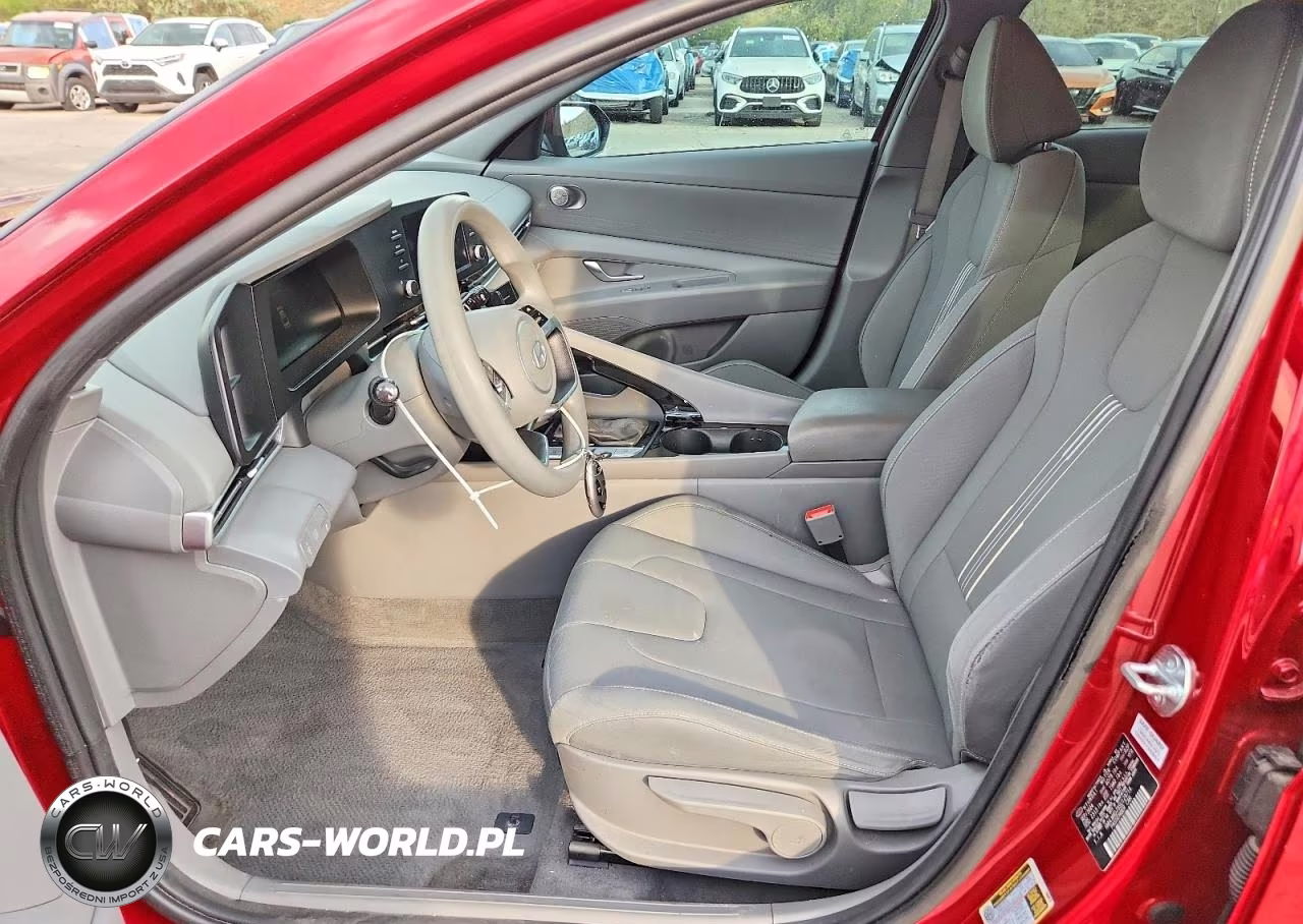 2025 Hyundai Elantra Hybrid Blue VIN:KMHLM4DJ9SU129714 - 7