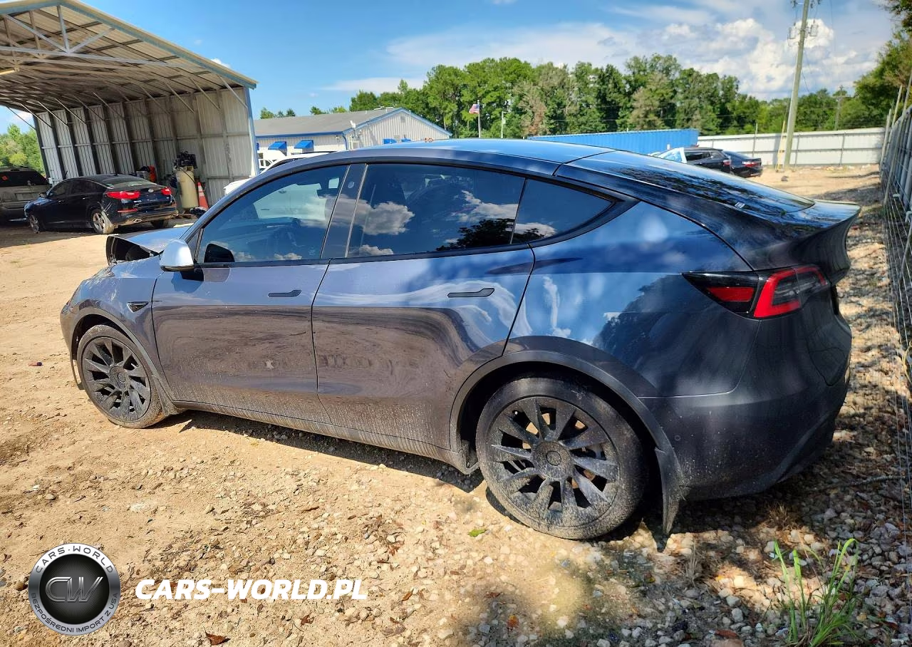 2021 Tesla Model Y VIN:5YJYGDEE1MF084671 - 2