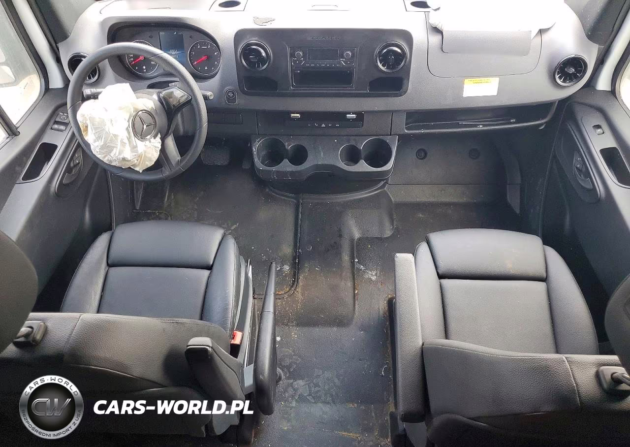 2025 Mercedes-Benz Sprinter 2500 Delivery Van VIN:W1Y4NCHY5ST212498 - 8