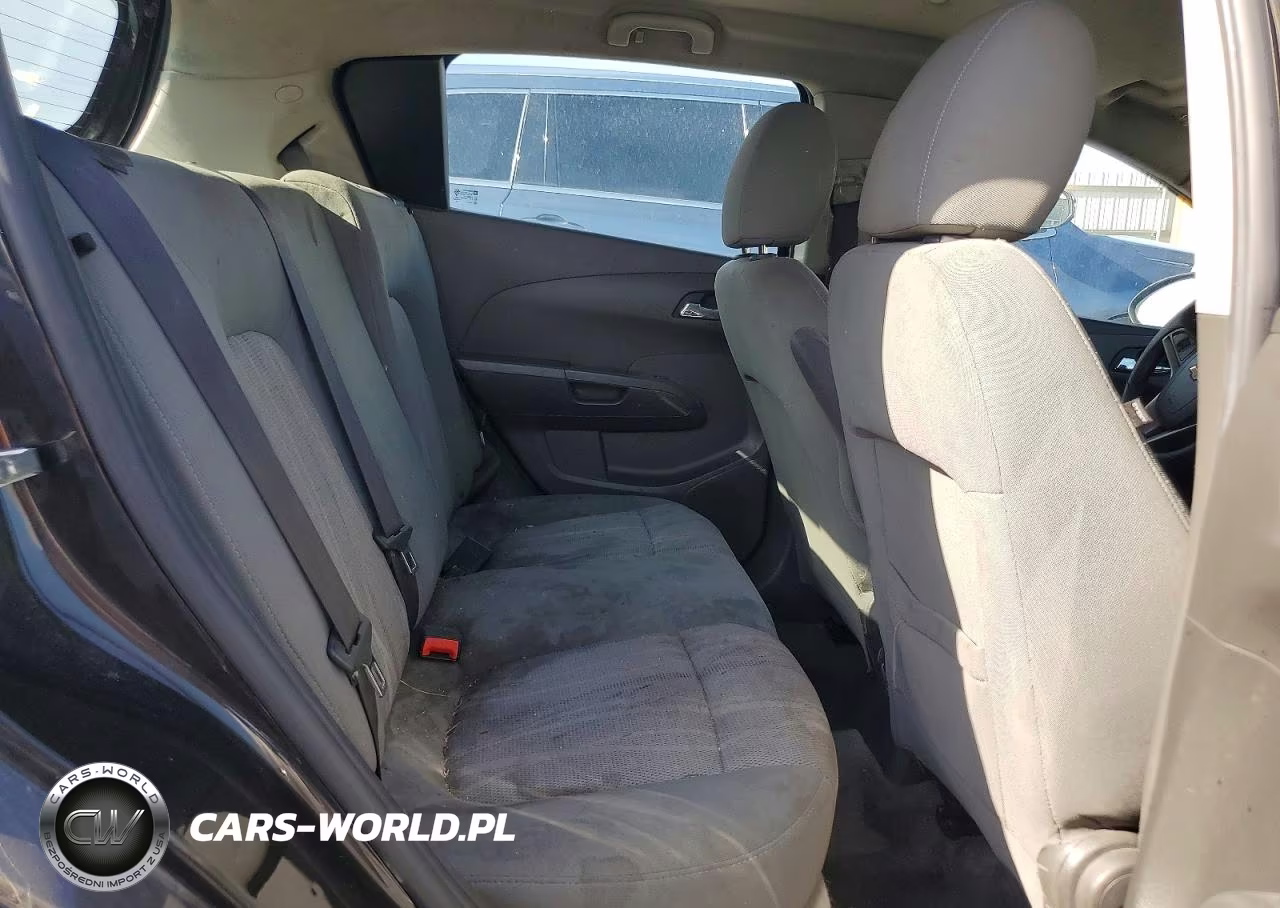2015 Chevrolet Sonic Lt VIN:1G1JC6SH5F4120288 - 10