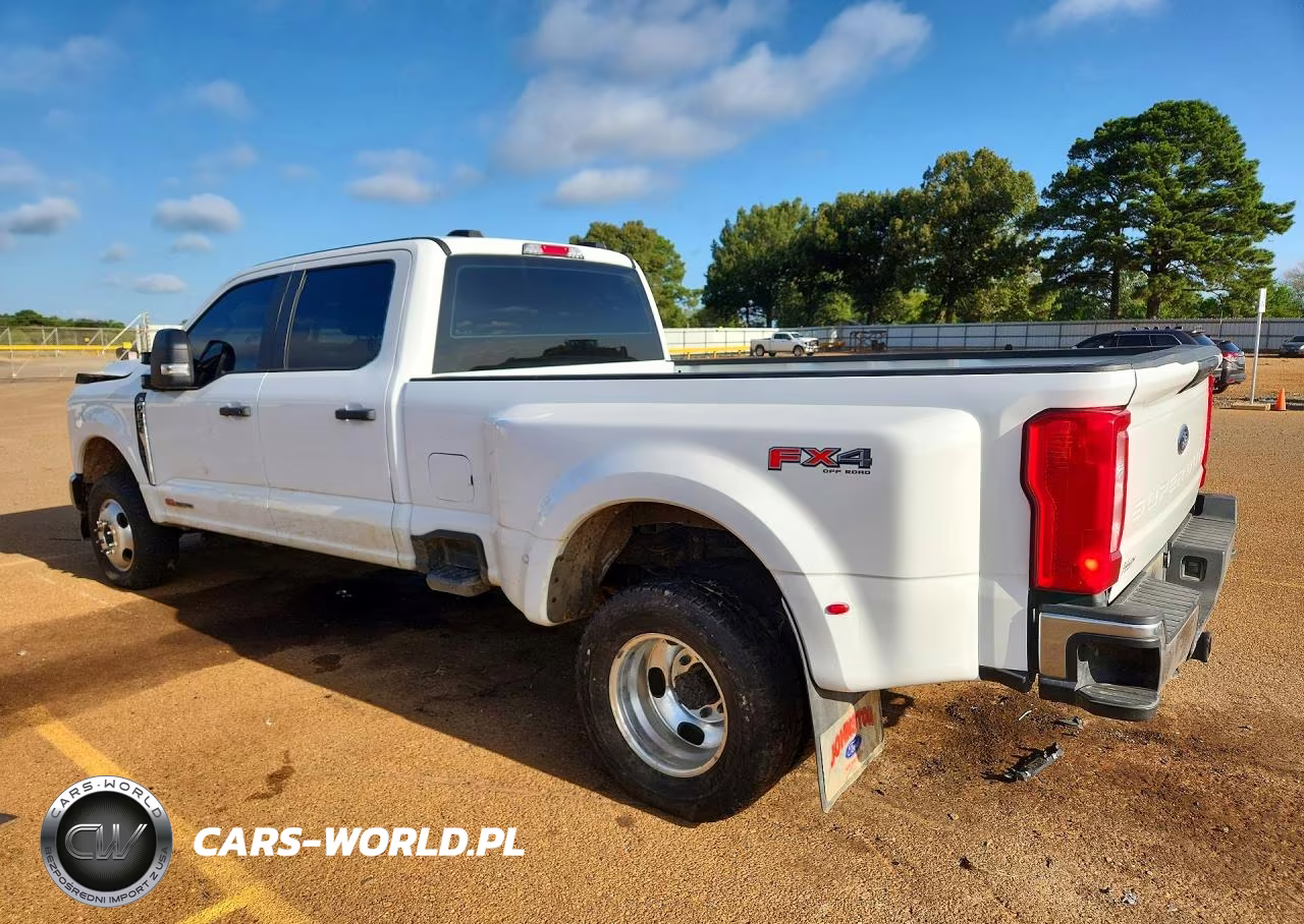 2024 Ford F350 Super Duty VIN:1FT8W3DMXREF48104 - 2