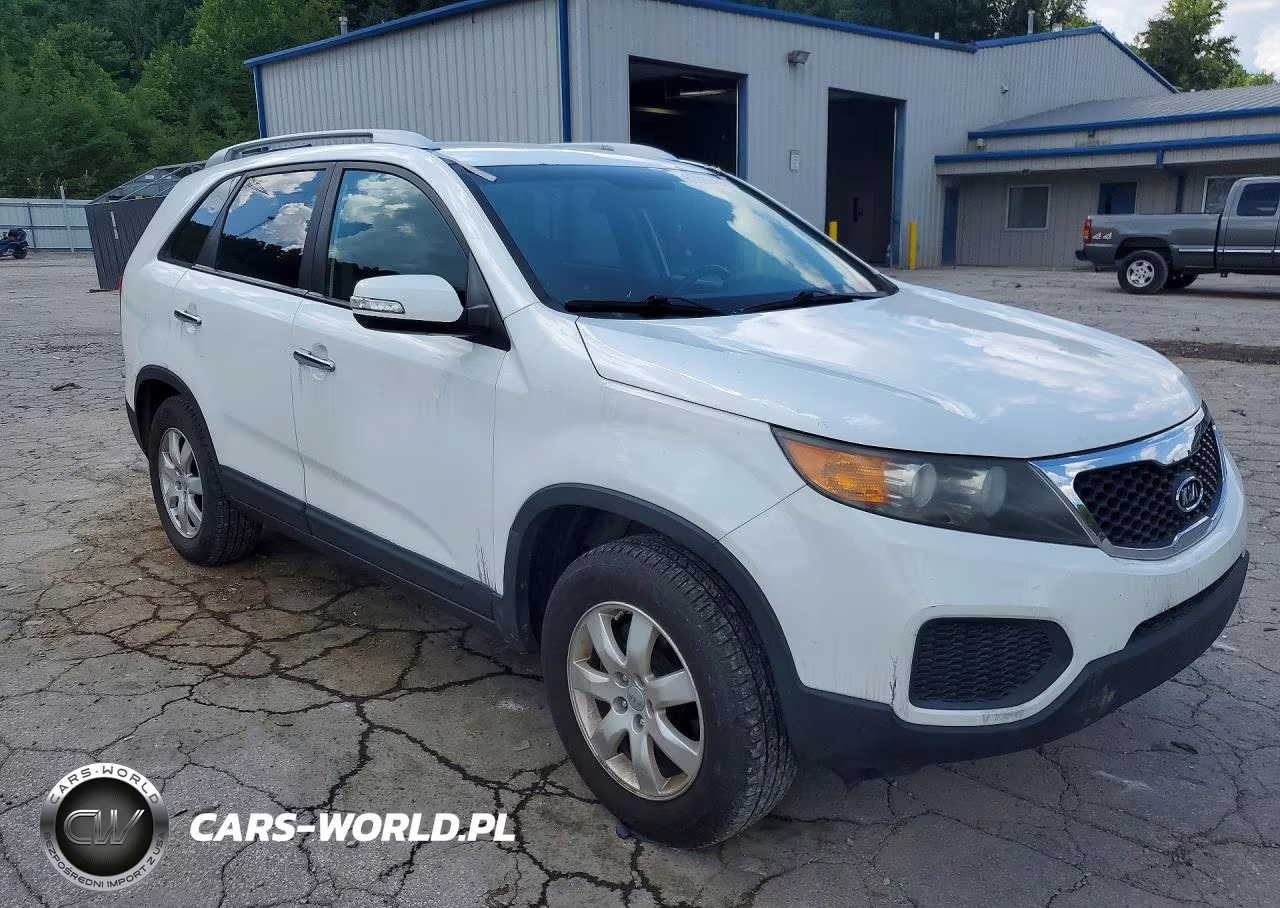 2012 Kia Sorento Lx VIN:5XYKTDA20CG226335 - 4