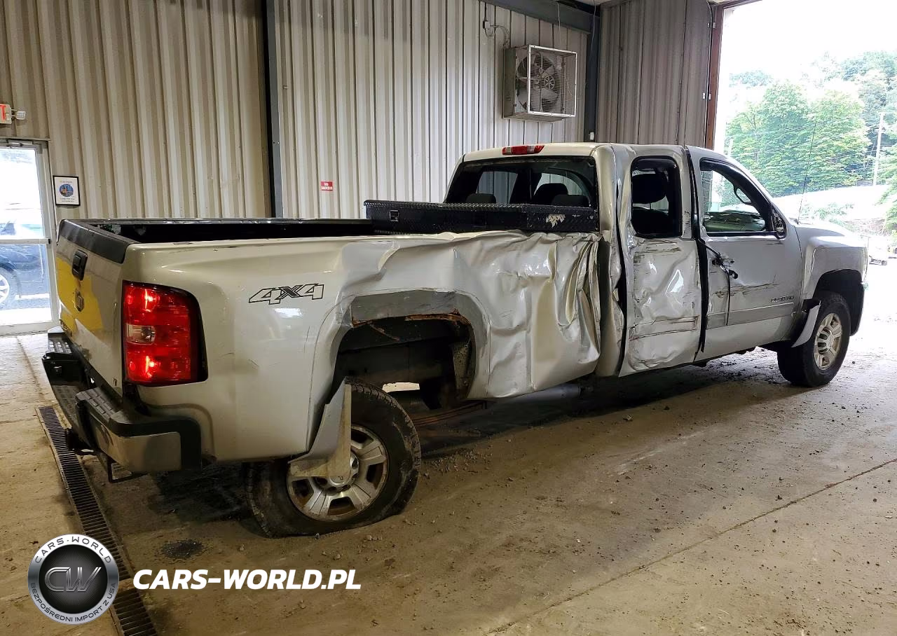 2010 Chevrolet Silverado K2500 Heavy Duty Lt VIN:1GC5KXBG6AZ256496 - 3