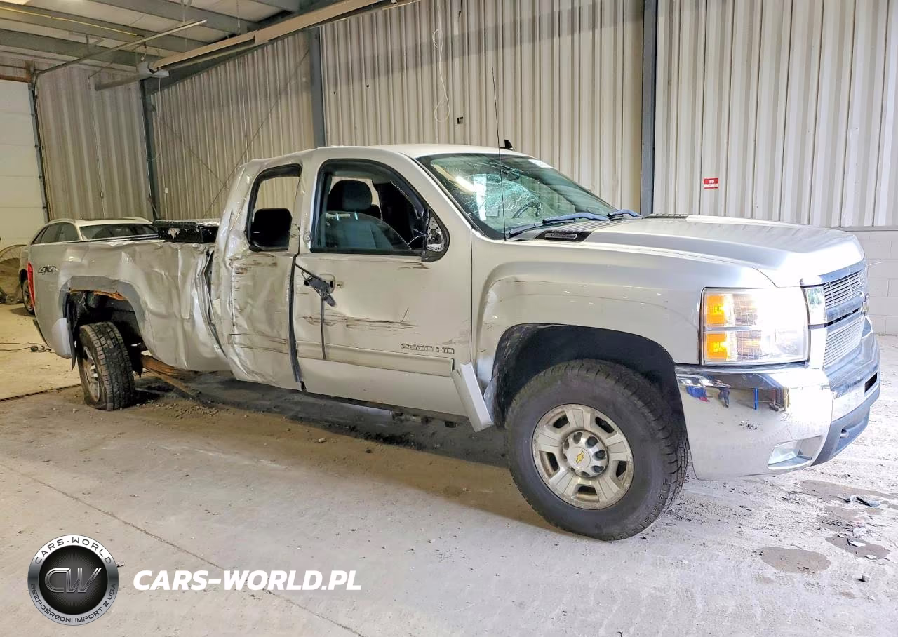 2010 Chevrolet Silverado K2500 Heavy Duty Lt VIN:1GC5KXBG6AZ256496 - 4