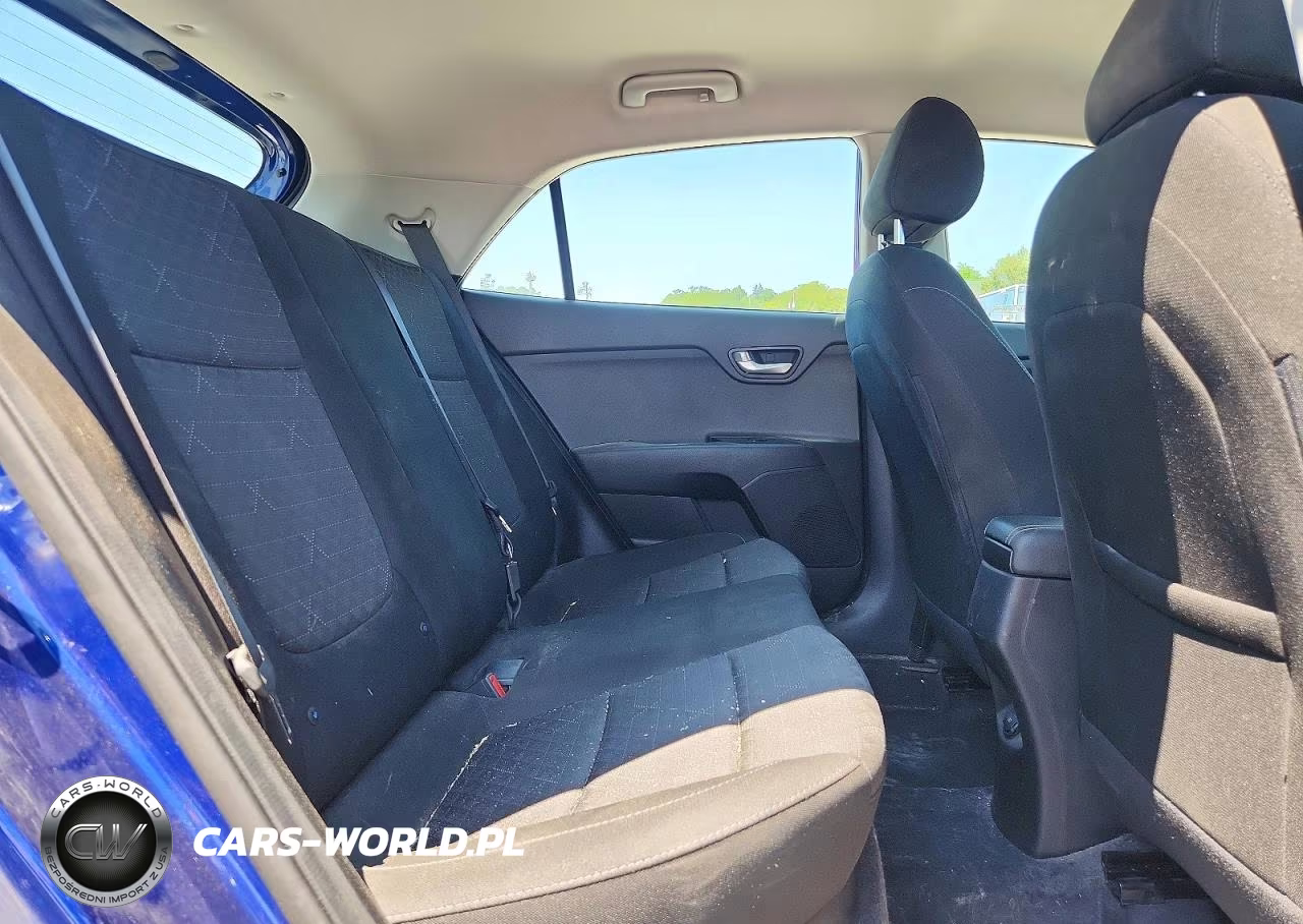 2020 Kia Rio 5-Door S VIN:3KPA25AD5LE270396 - 10