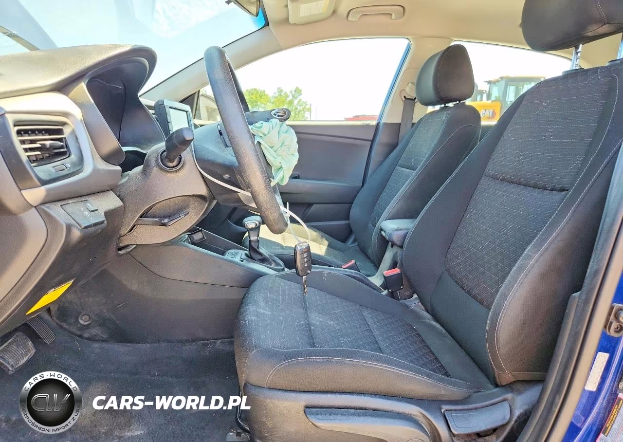 2020 Kia Rio 5-Door S VIN:3KPA25AD5LE270396 - 7