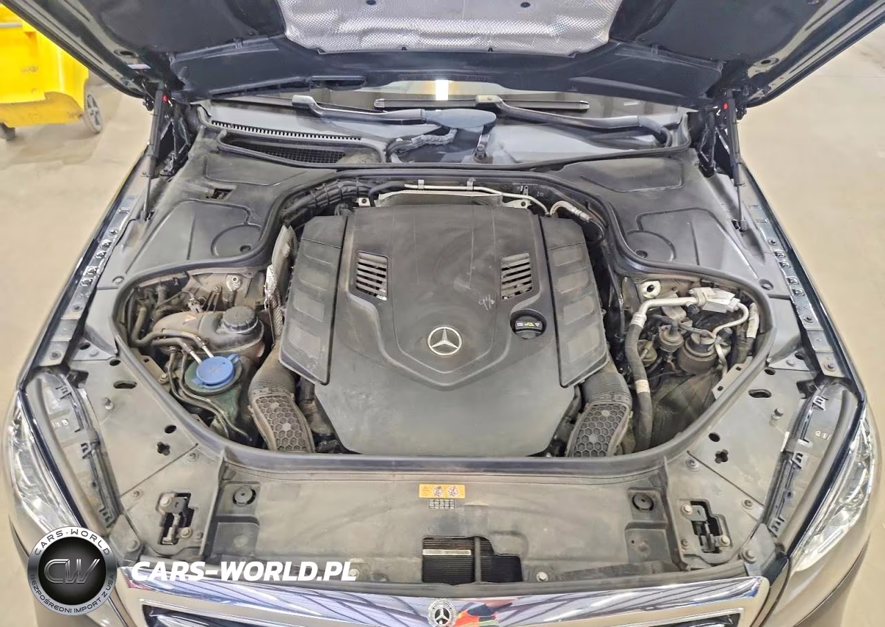 2018 Mercedes-Benz S 560 4Matic VIN:WDDUG8GB0JA406235 - 11