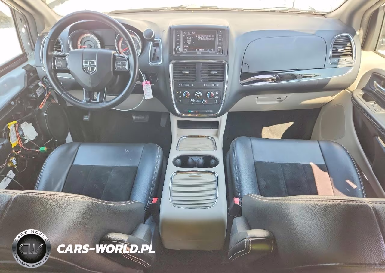 2018 Dodge Grand Caravan Sxt VIN:2C4RDGCG1JR361046 - 8