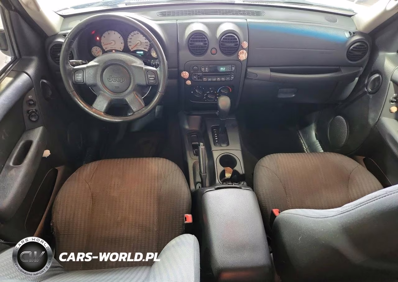 2004 Jeep Liberty Sport VIN:1J4GK48K44W282730 - 8