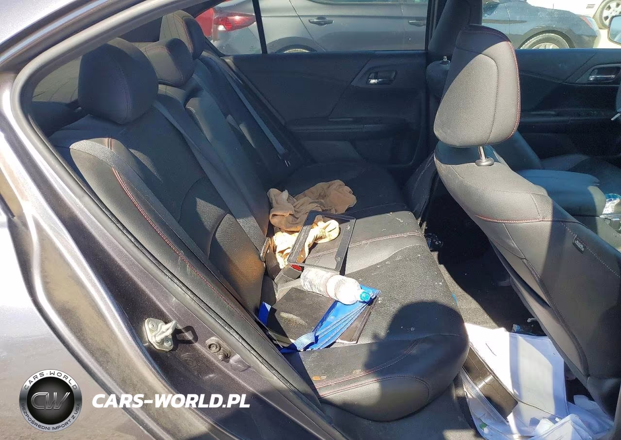 2017 Honda Accord Sport Special Edition VIN:1HGCR2F1XHA070840 - 10