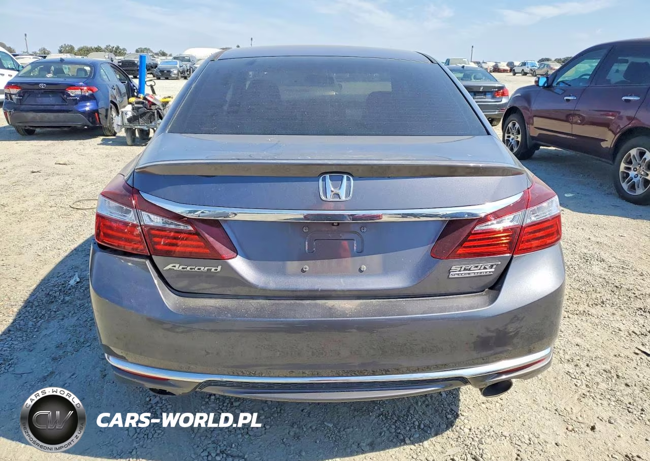 2017 Honda Accord Sport Special Edition VIN:1HGCR2F1XHA070840 - 6