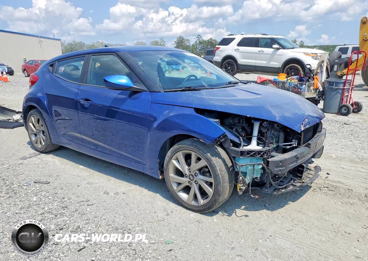 2017 Hyundai Veloster Base VIN:KMHTC6ADXHU310293 - 4