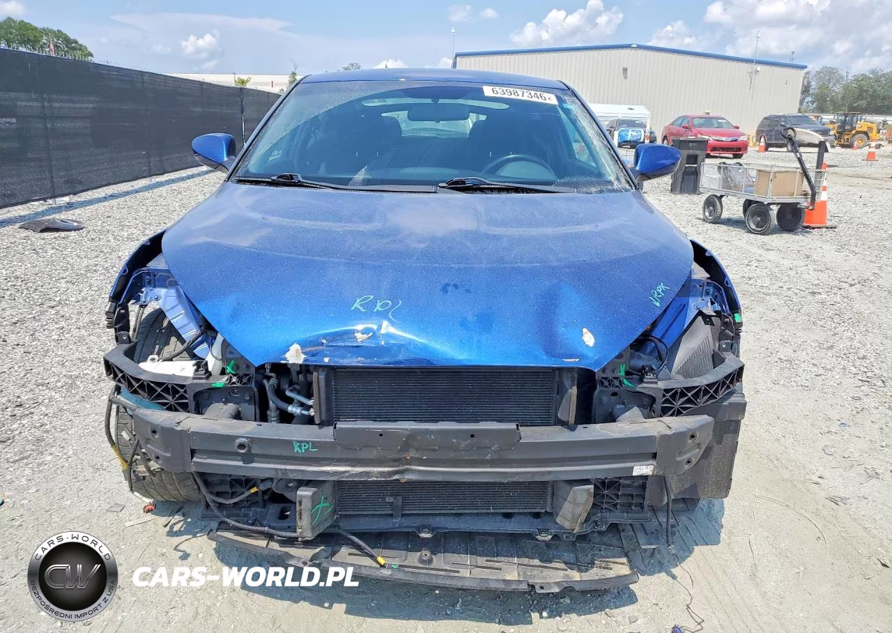 2017 Hyundai Veloster Base VIN:KMHTC6ADXHU310293 - 5