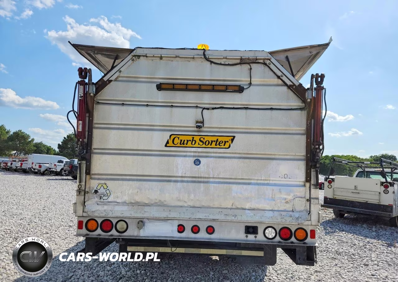 2019 International 7300 Recycling Truck VIN:3HAZZMMN9KL684543 - 6